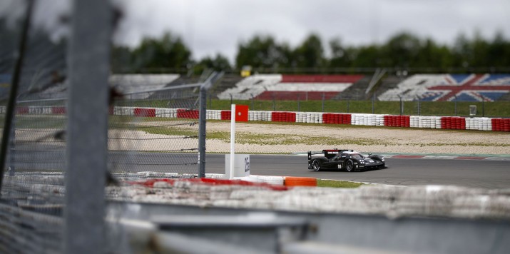 Porsche 919 Hybrid, Porsche Team: Romain Dumas, Marc Lieb