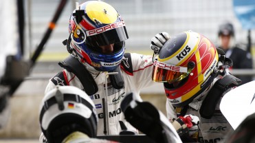 Porsche Team: Mark Webber, Timo Bernhard (l-r)