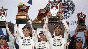 Porsche Team: Brendon Hartley, Timo Bernhard, Mark Webber (l-r)